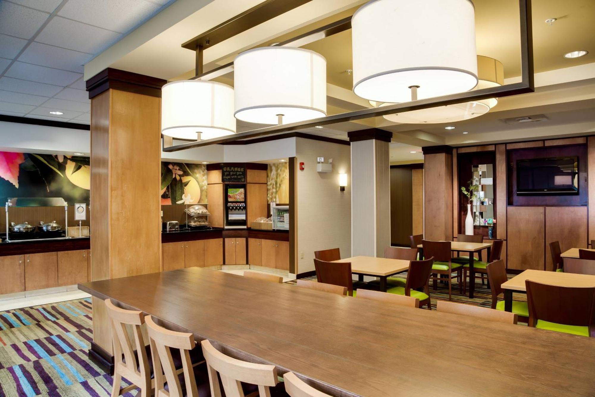 Fairfield Inn & Suites Lake City Bagian luar foto
