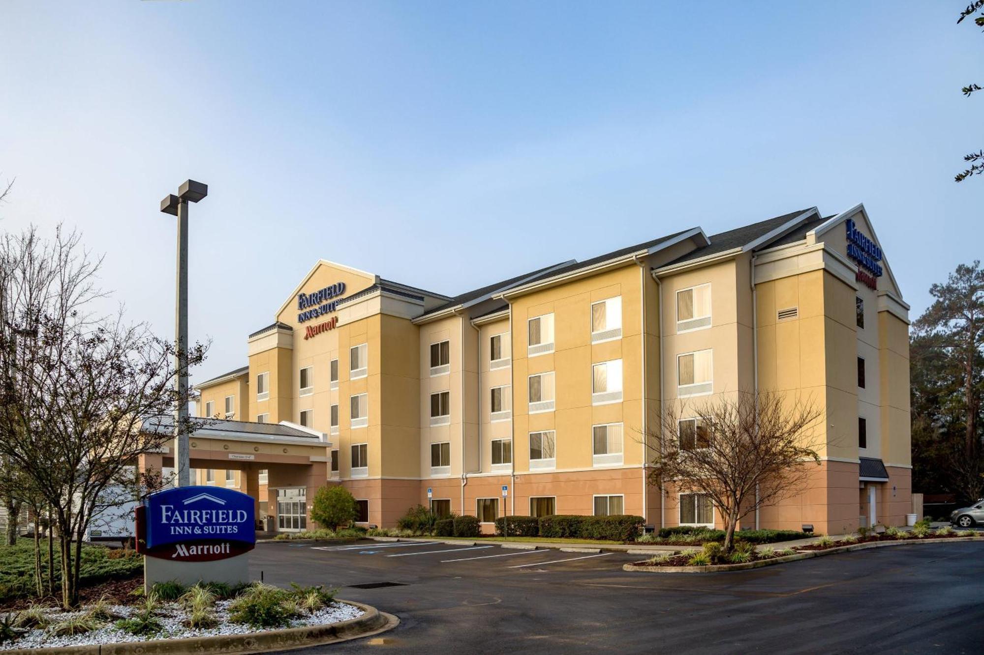 Fairfield Inn & Suites Lake City Bagian luar foto
