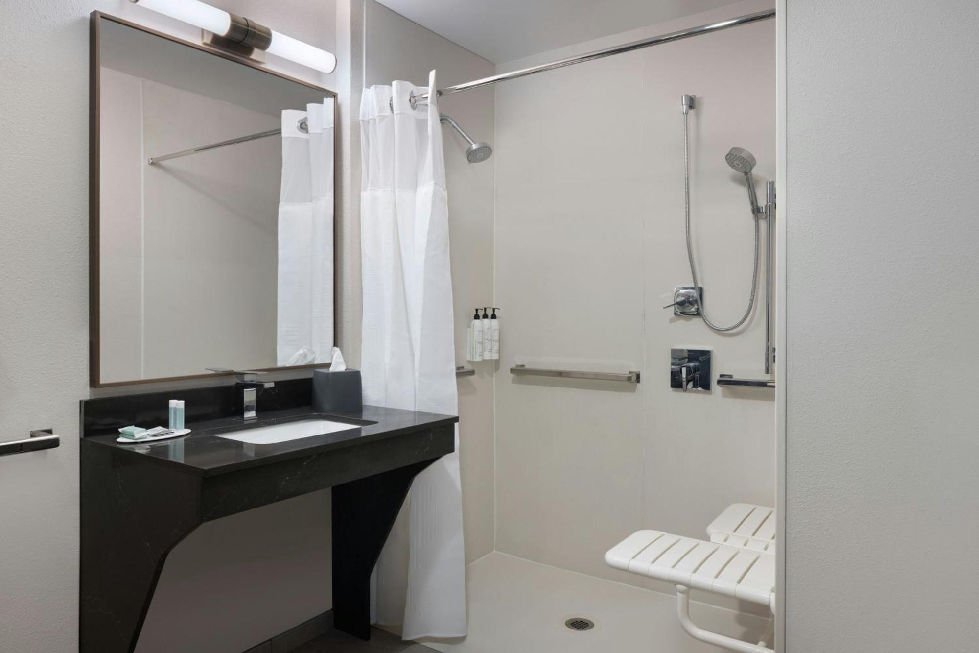 Fairfield Inn & Suites Lake City Bagian luar foto