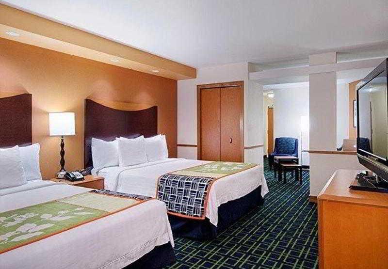 Fairfield Inn & Suites Lake City Bagian luar foto