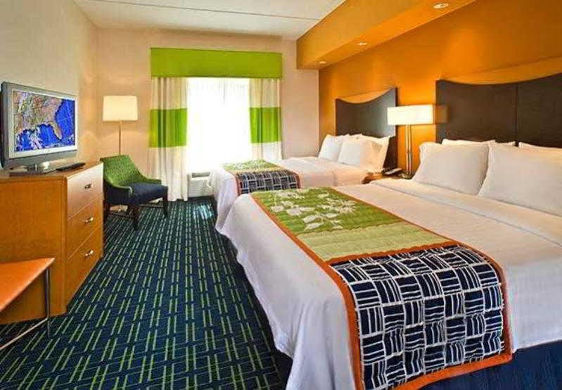 Fairfield Inn & Suites Lake City Bagian luar foto