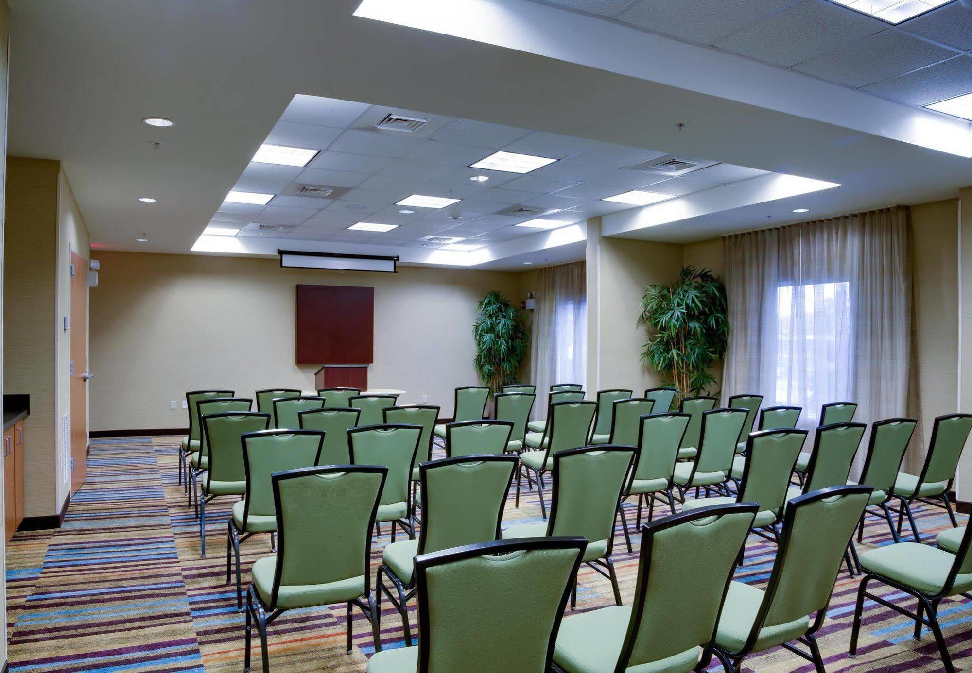 Fairfield Inn & Suites Lake City Bagian luar foto